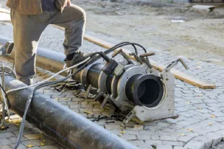 frozen burst pipe repair near me